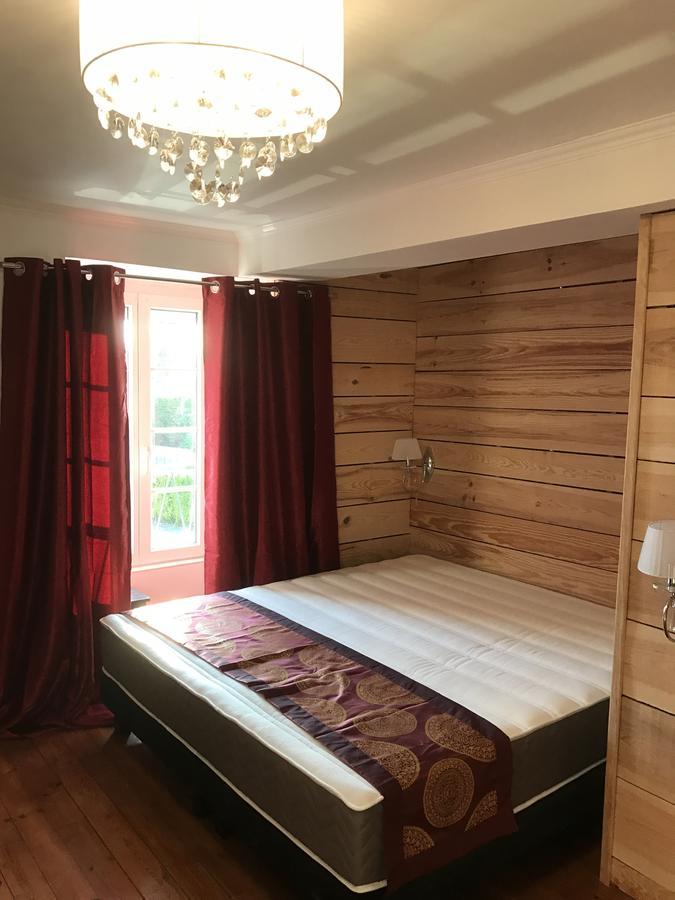 Saint-Michel-Mont-Mercure L'Hostellerie De Sevremont מראה חיצוני תמונה